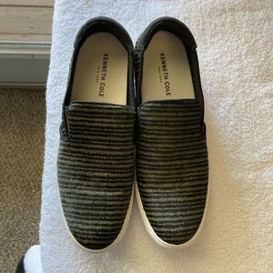Kenneth Cole Dyed Calf Hair Shoes Sneakers 8.5M Green Black Striped